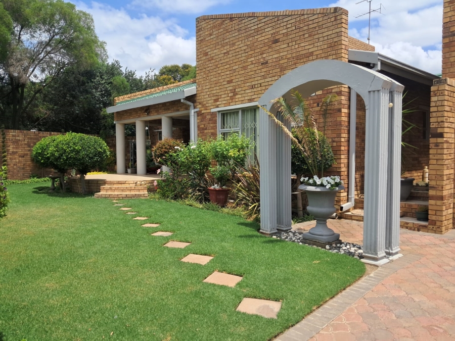 3 Bedroom Property for Sale in Riebeeckstad Free State